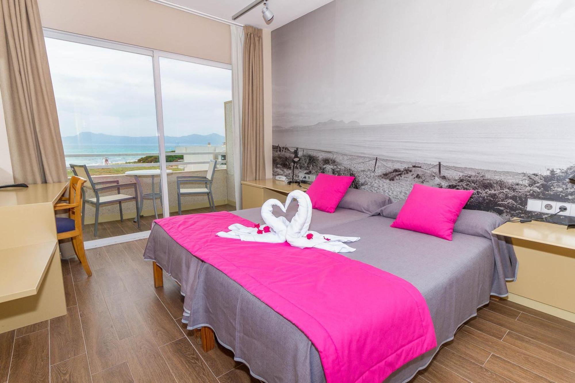 Eix Platja Daurada Hotel & Spa Кан-Пікафорт Екстер'єр фото